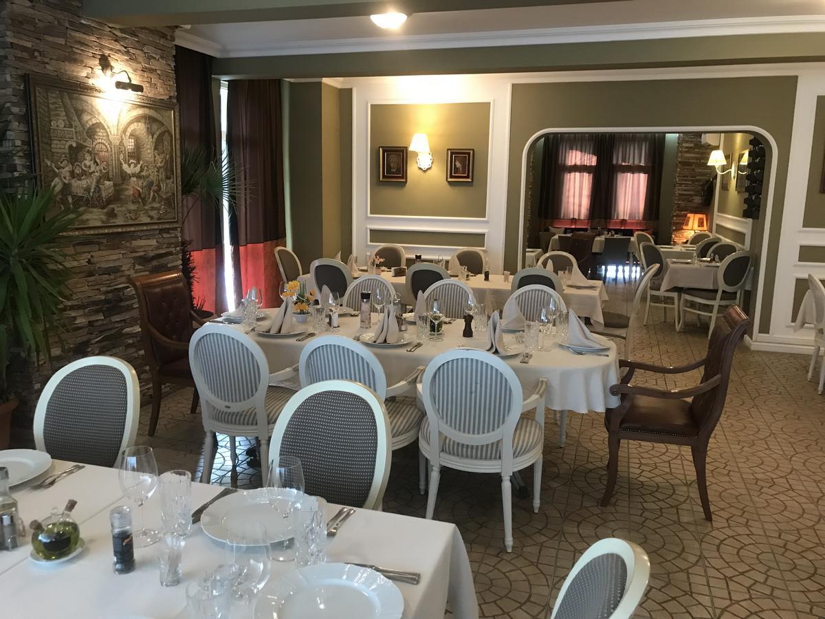Family Hotel Garden Kurdzhali Luaran gambar