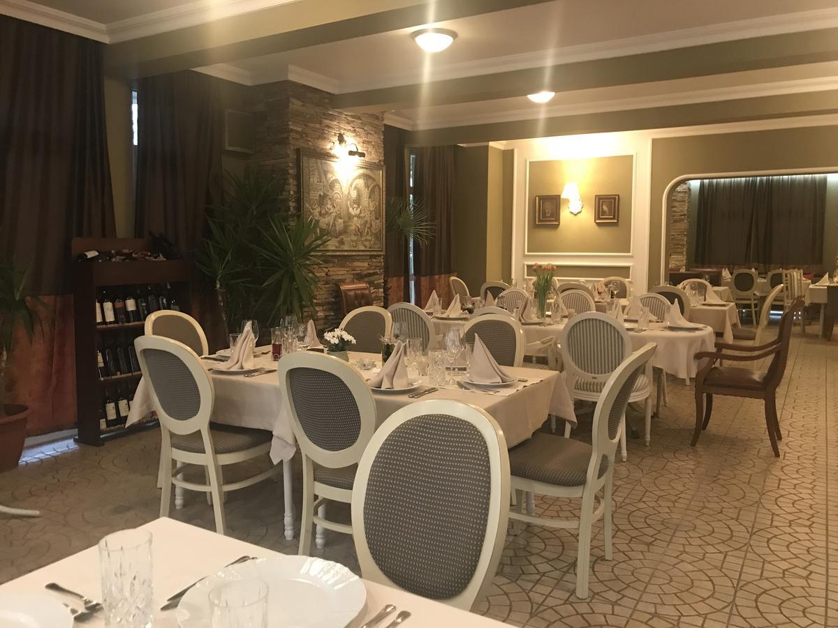 Family Hotel Garden Kurdzhali Luaran gambar